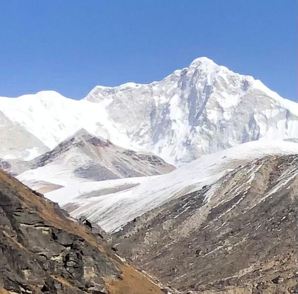 Baruntse Peak Expedition (7,129 m)