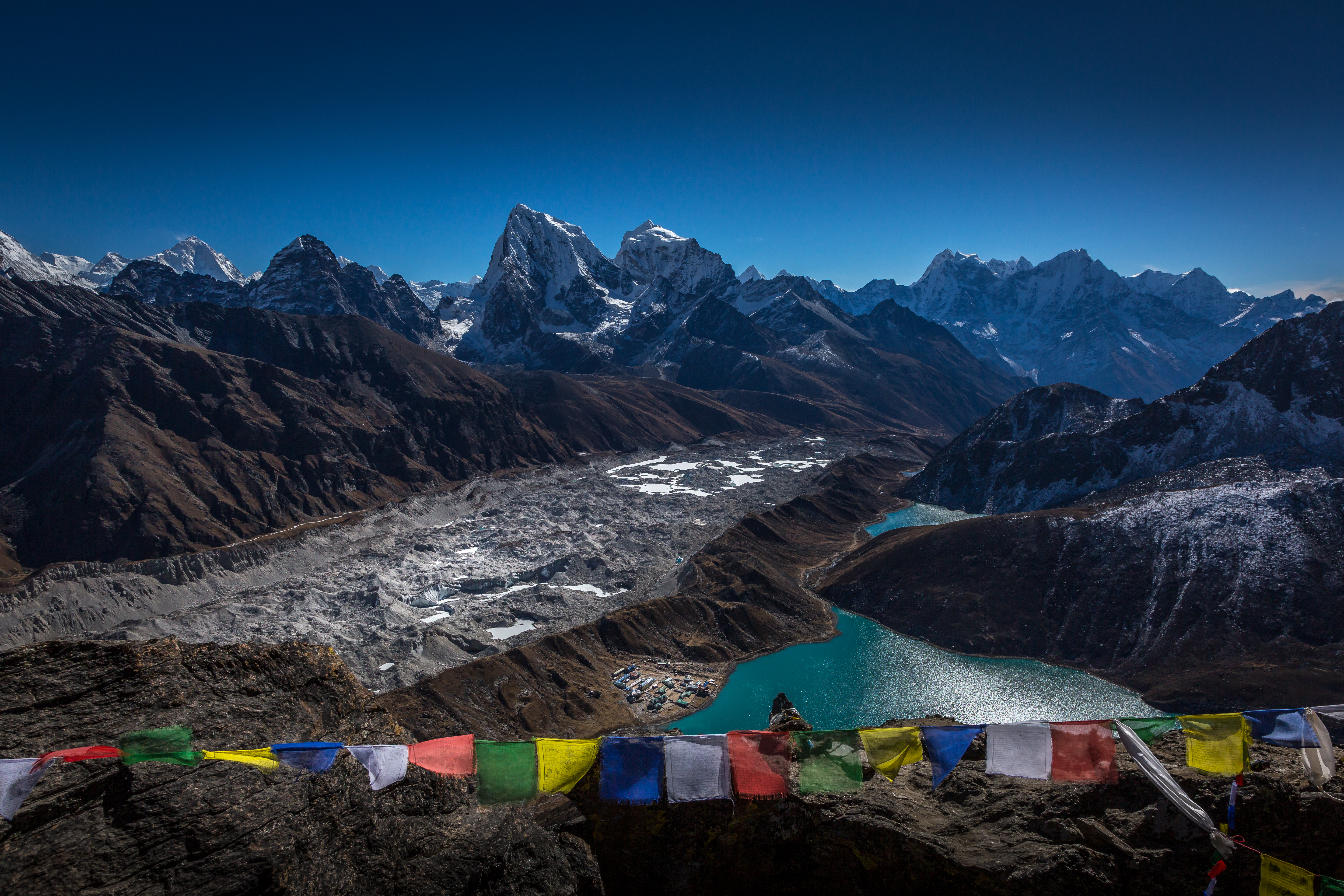 Lobuche East Peak Climbing & Trekking (6,119m)