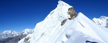 LOBUCHE PEAK CLIMBING