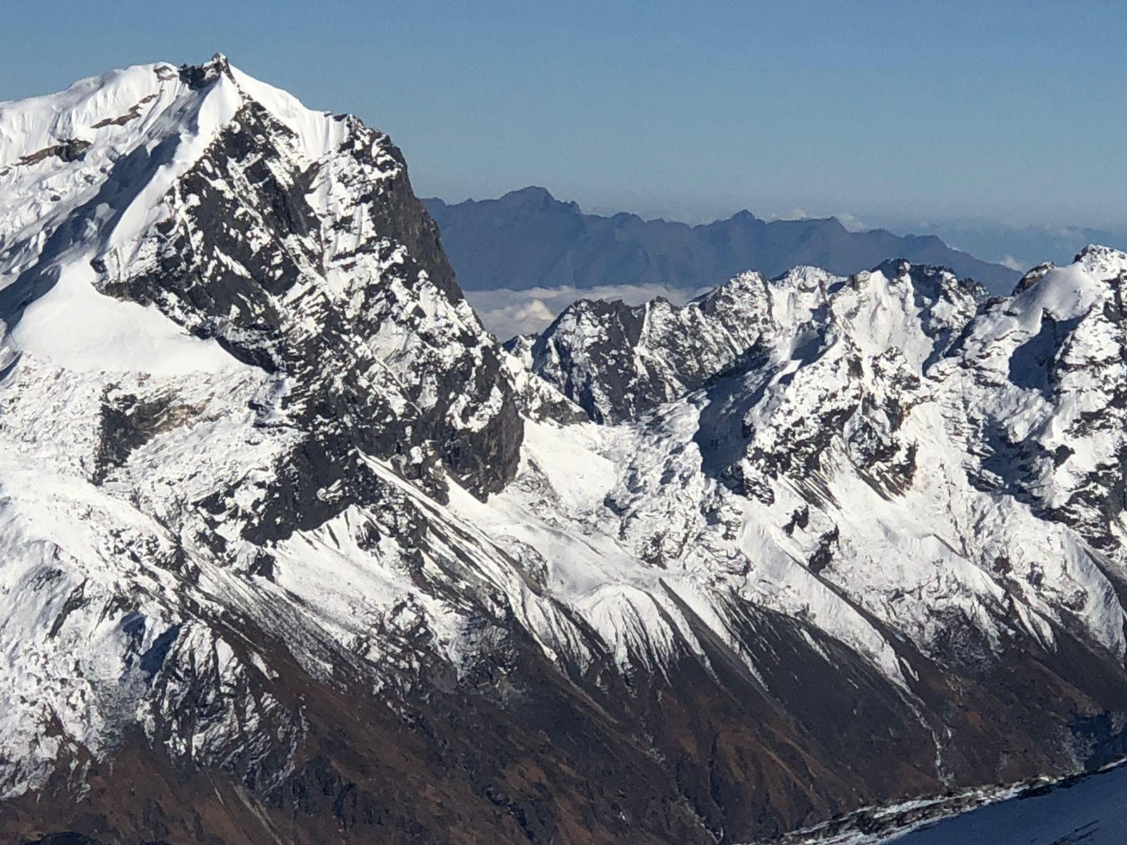 Mera Peak Climbing via Ramailo Danda (6,476m)