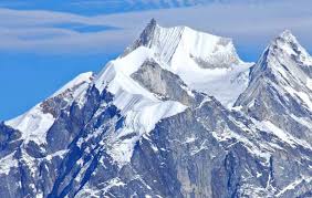 MT KWANGDE PEAK