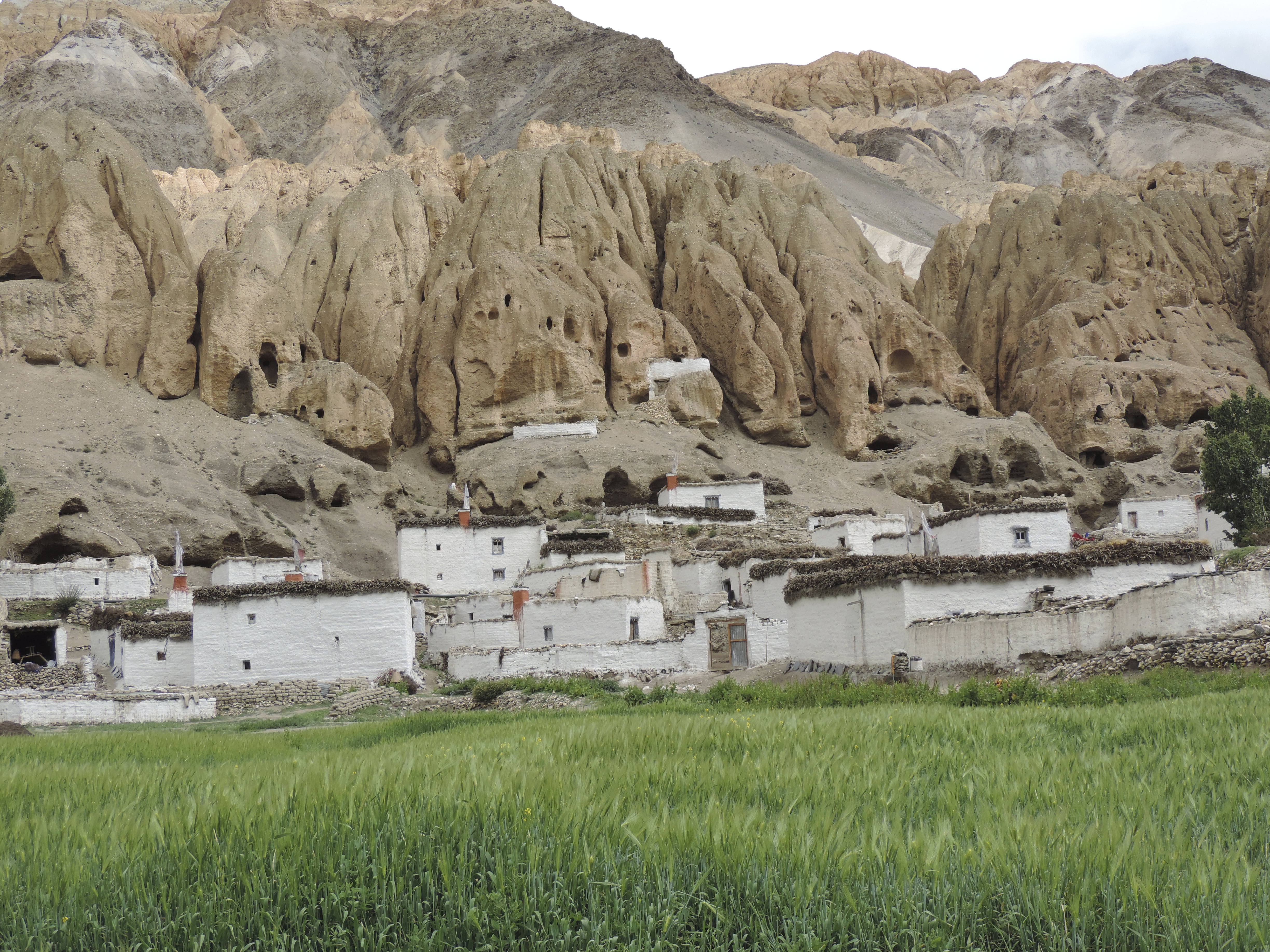 Upper Mustang Trekking (14 Days Thrill in the Remote Valley of Nepal)